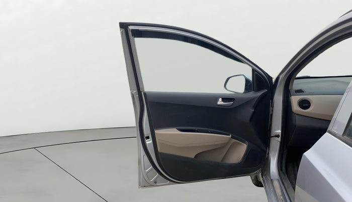 2019 Hyundai Grand i10 SPORTZ 1.2 KAPPA VTVT, Petrol, Manual, 76,275 km, LHS Front Door