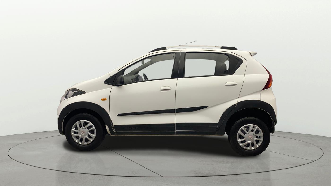 2016 Datsun Redi Go T (O), Petrol, Manual, 63,057 km, Left Side