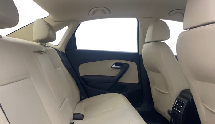 2018 Volkswagen Vento HIGHLINE PLUS 1.5 AT 16 ALLOY, Diesel, Automatic, 57,330 km, Right Side Rear Door Cabin