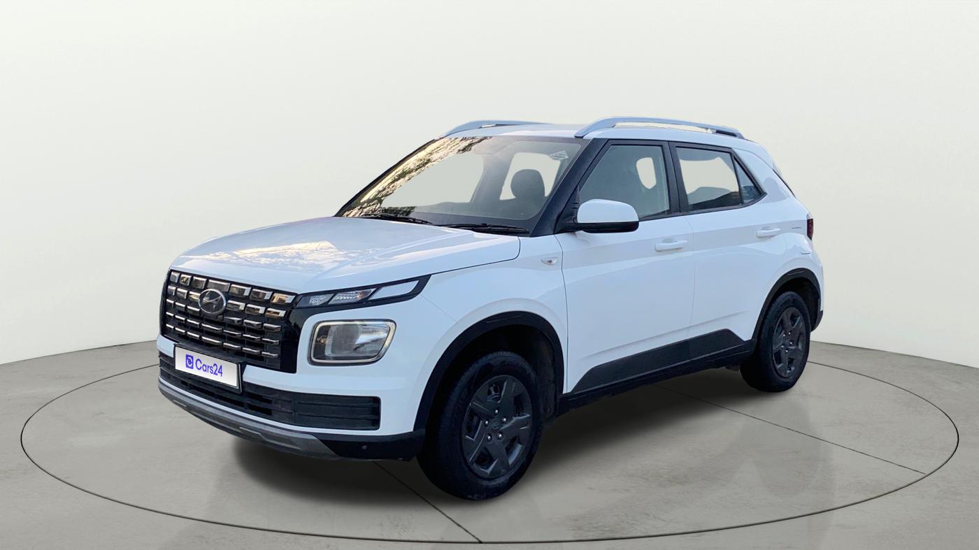 2023 Hyundai VENUE S 1.2, CNG, Manual, 80,351 km, Left Front Diagonal