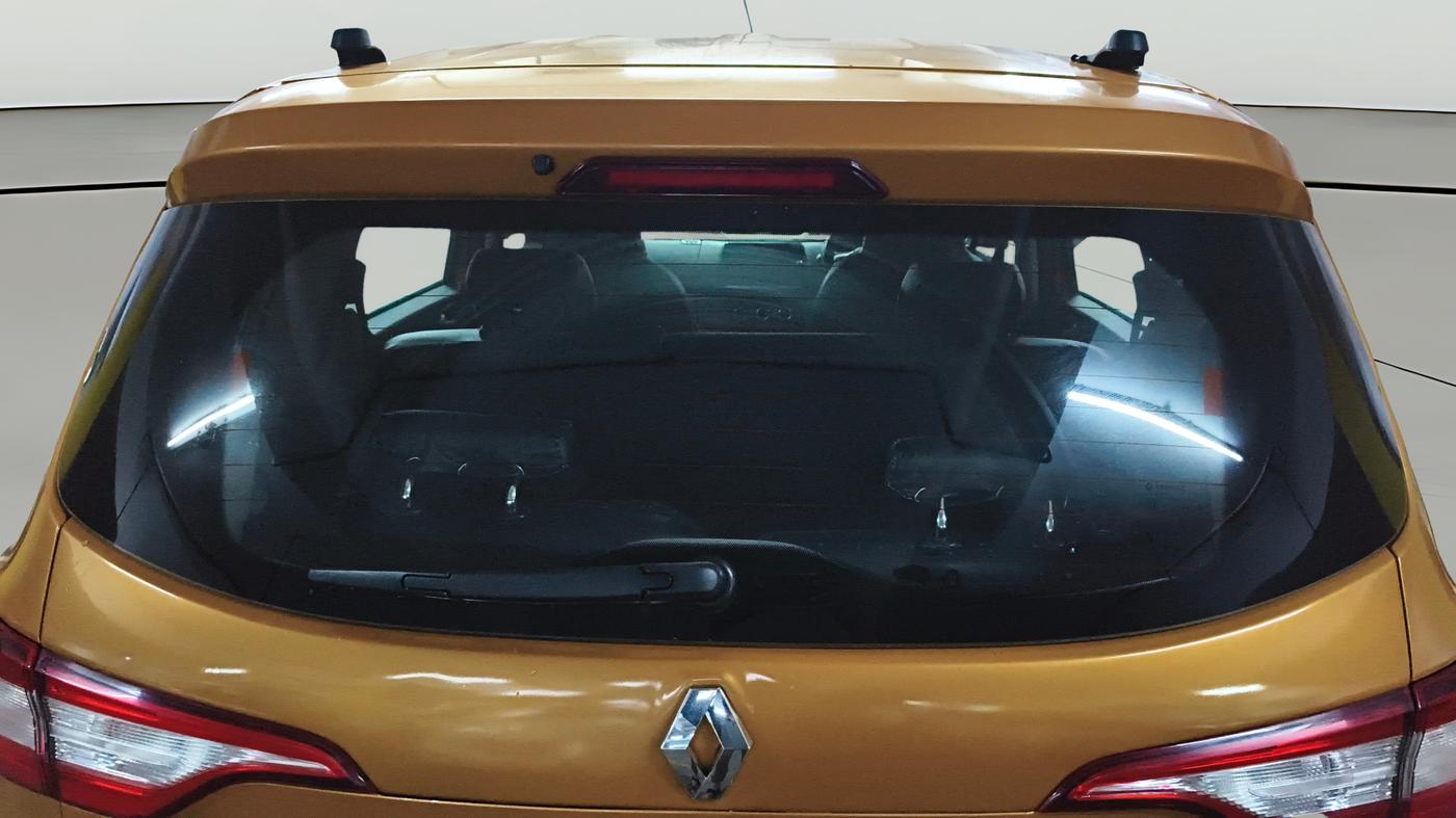 2020 Renault TRIBER RXZ, Petrol, Manual, 80,341 km, Rear Windshield