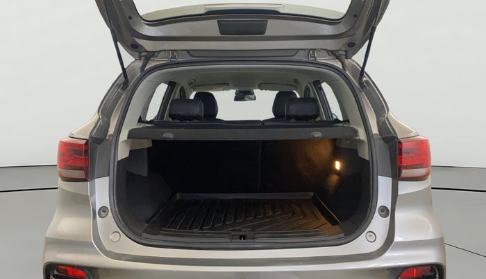 2022 MG ASTOR SUPER 1.5 MT, Petrol, Manual, 54,601 km, Boot Open Zoomed View