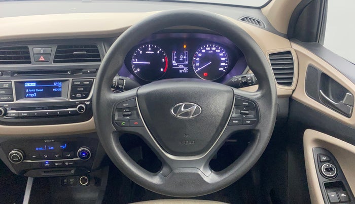 2015 Hyundai Elite i20 SPORTZ 1.4 (O) CRDI, Diesel, Manual, 92,667 km, Steering Wheel Close Up