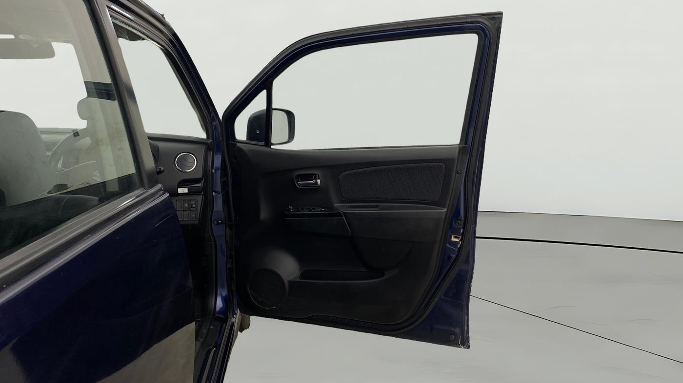 2014 Maruti Wagon R Stingray VXI, Petrol, Manual, 22,581 km, RHS Front Door