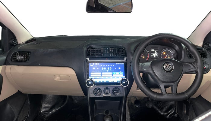 2016 Volkswagen Ameo COMFORTLINE 1.2L, Petrol, Manual, 58,672 km, Dashboard