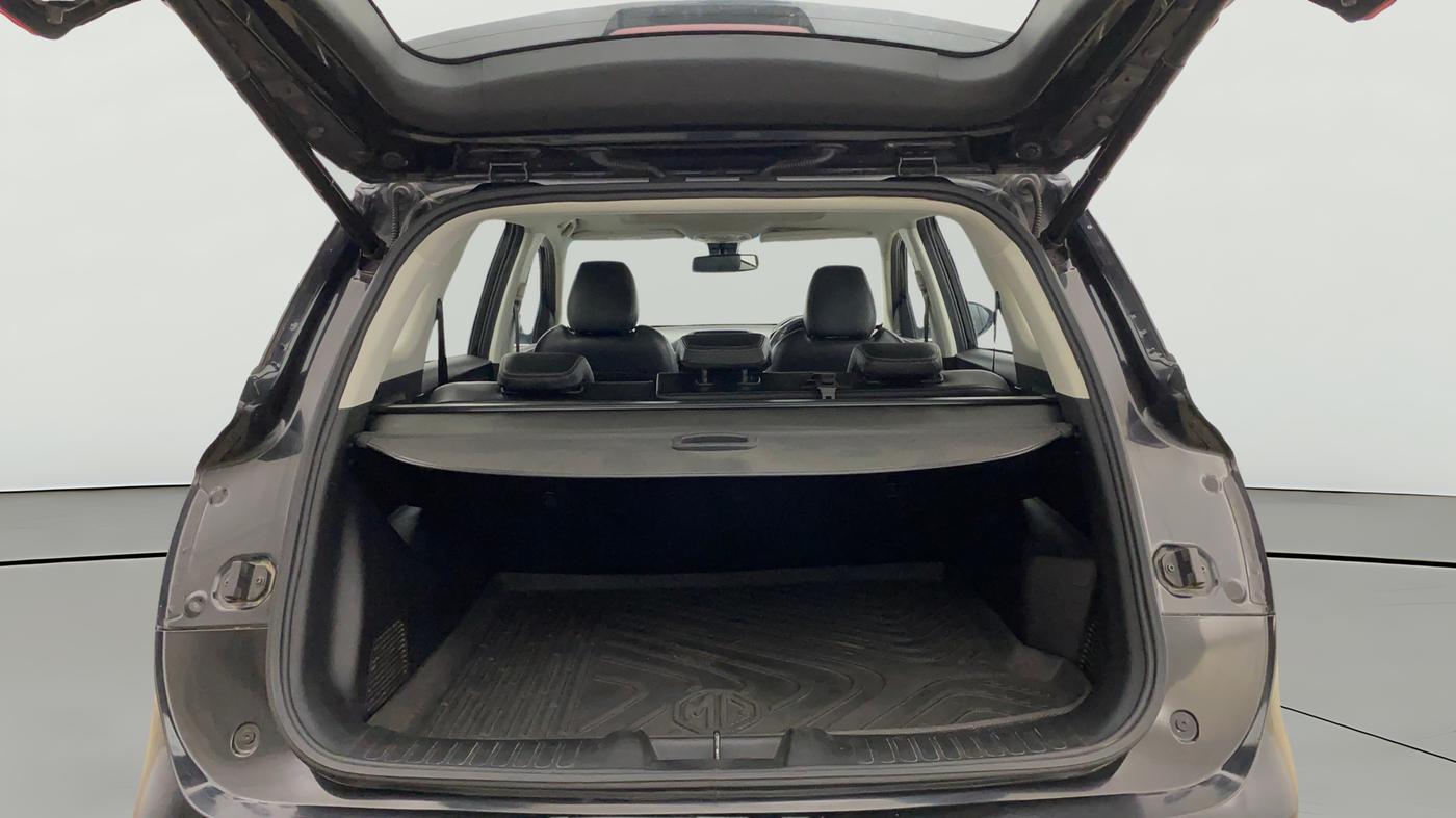 2022 MG HECTOR SHARP 2.0 DIESEL, Diesel, Manual, 53,438 km, Boot Open Zoomed View