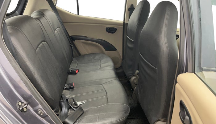 2014 Hyundai i10 MAGNA 1.1, Petrol, Manual, 10,574 km, Right Side Rear Door Cabin