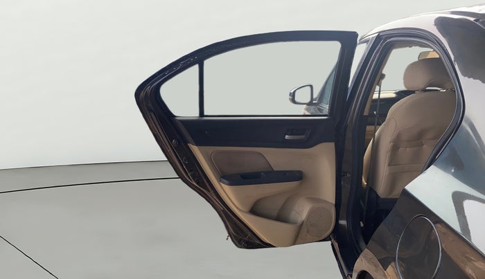 2020 Honda Amaze 1.2L I-VTEC VX, CNG, Manual, 51,916 km, LHS Rear Door