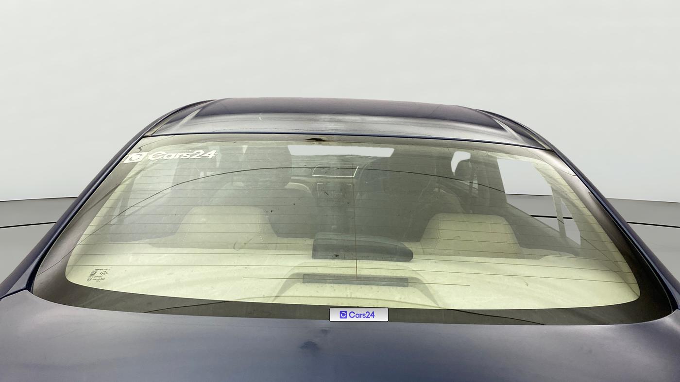2021 Maruti Ciaz SIGMA 1.5 SHVS MT  PETROL, Petrol, Manual, 31,012 km, Rear Windshield