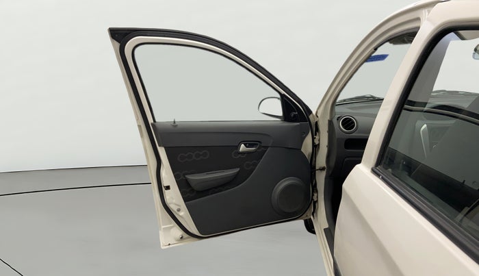 2013 Maruti Alto 800 VXI, Petrol, Manual, 29,033 km, LHS Front Door