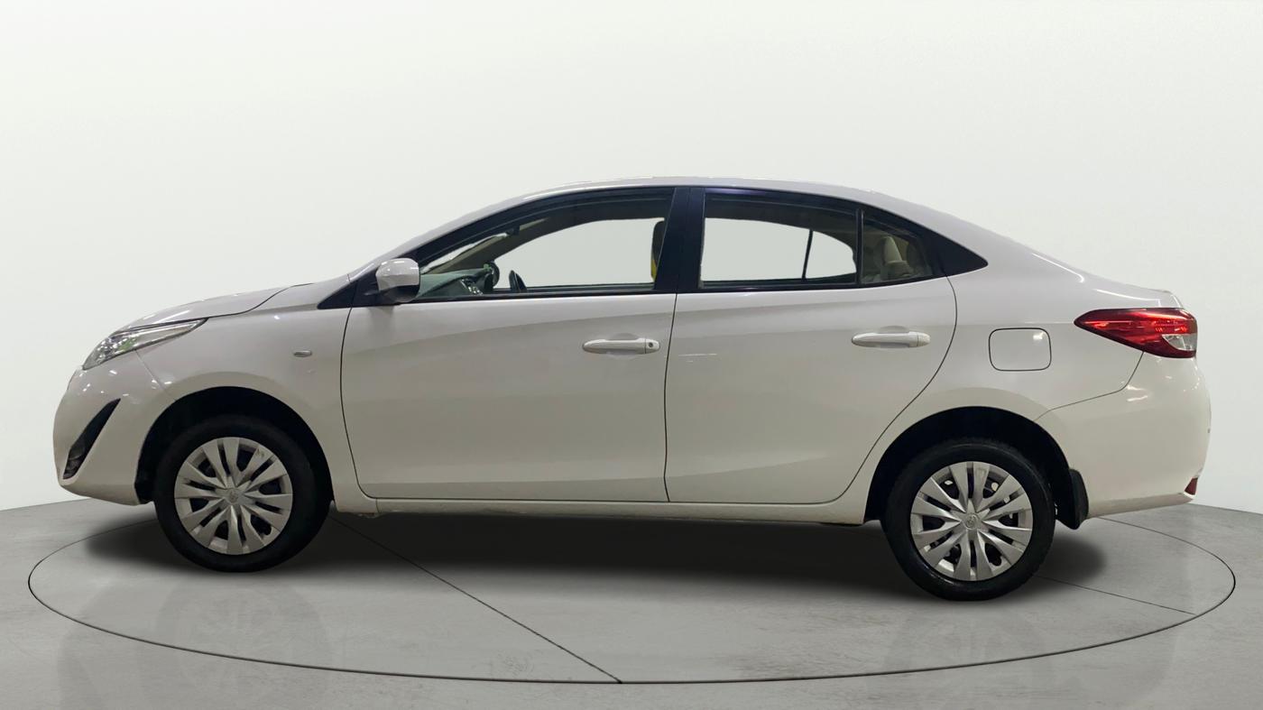 2018 Toyota YARIS J CVT, Petrol, Automatic, 16,845 km, Left Side