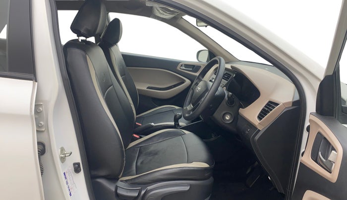 2017 Hyundai Elite i20 ASTA 1.2, Petrol, Manual, 65,290 km, Right Side Front Door Cabin