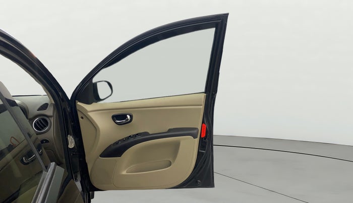 2013 Hyundai i10 SPORTZ 1.2 AT, Petrol, Automatic, 76,045 km, RHS Front Door