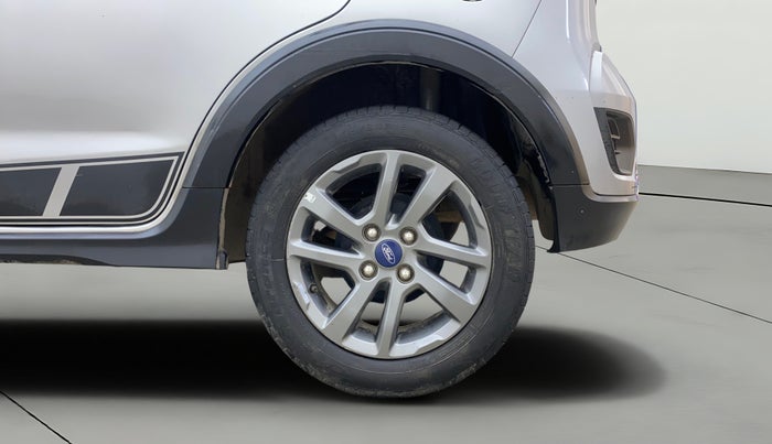 2019 Ford FREESTYLE TITANIUM 1.2 PETROL, Petrol, Manual, 40,133 km, Left Rear Wheel