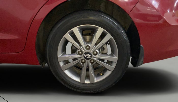 2017 Hyundai New Elantra 2.0 SX MT PETROL, Petrol, Manual, 95,809 km, Left Rear Wheel