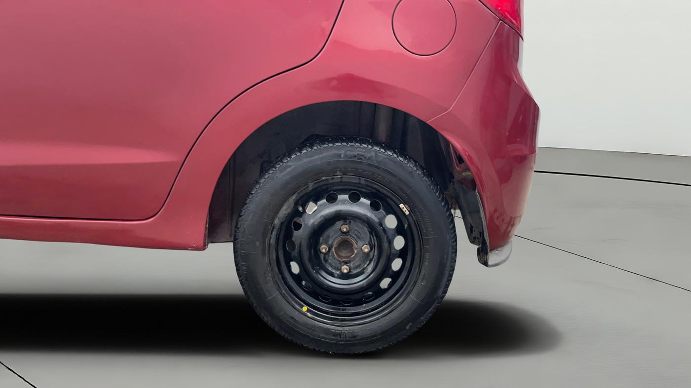 2016 Ford New Figo TREND 1.2 PETROL, Petrol, Manual, 52,602 km, Left Rear Wheel