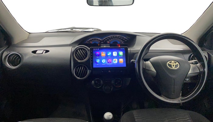 2015 Toyota Etios CROSS 1.2 G, Petrol, Manual, 1,16,991 km, Dashboard