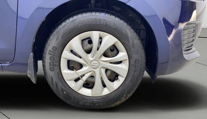 2021 Maruti Swift VXI, Petrol, Manual, 91,450 km, Right Front Wheel