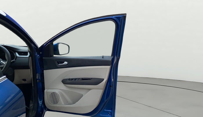 2019 Renault TRIBER RXZ, Petrol, Manual, 72,819 km, RHS Front Door