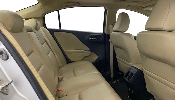 2015 Honda City 1.5L I-VTEC VX, Petrol, Manual, 33,340 km, Right Side Rear Door Cabin