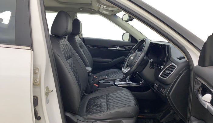 2021 KIA SELTOS HTX ANNIVERSARY EDITION 1.5 PETROL IVT, Petrol, Automatic, 86,969 km, Right Side Front Door Cabin