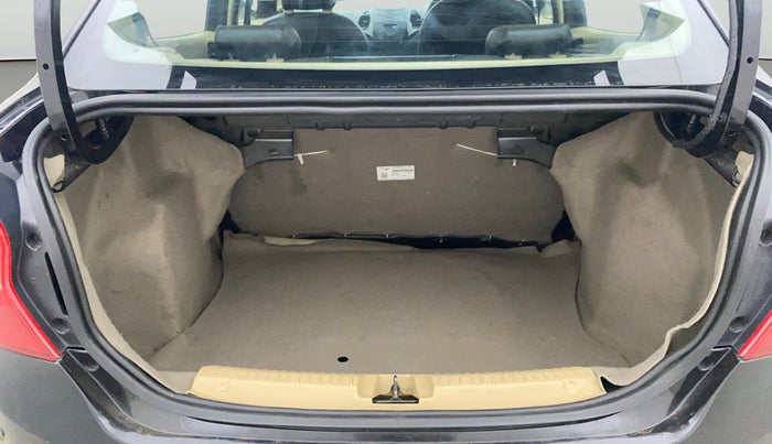 2016 Ford Figo Aspire TITANIUM 1.2 PETROL, Petrol, Manual, 87,714 km, Boot Open Zoomed View