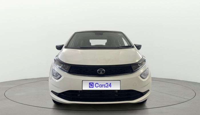 2025 Tata ALTROZ XZ Plus (S) Lux CNG , CNG, Manual, 2,833 km, Front