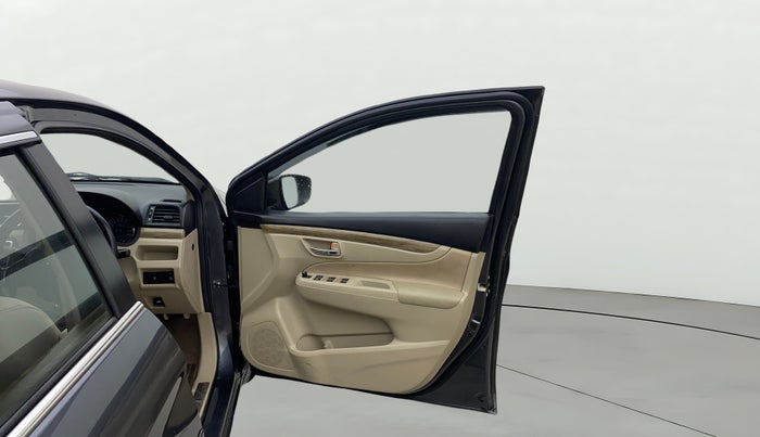 2022 Maruti Ciaz SIGMA 1.5 SHVS MT  PETROL, Petrol, Manual, 33,143 km, RHS Front Door