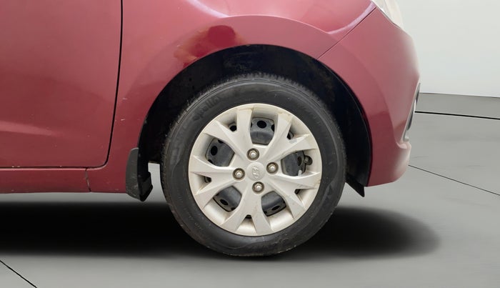 2015 Hyundai Grand i10 MAGNA 1.2 KAPPA VTVT, Petrol, Manual, 29,996 km, Right Front Wheel