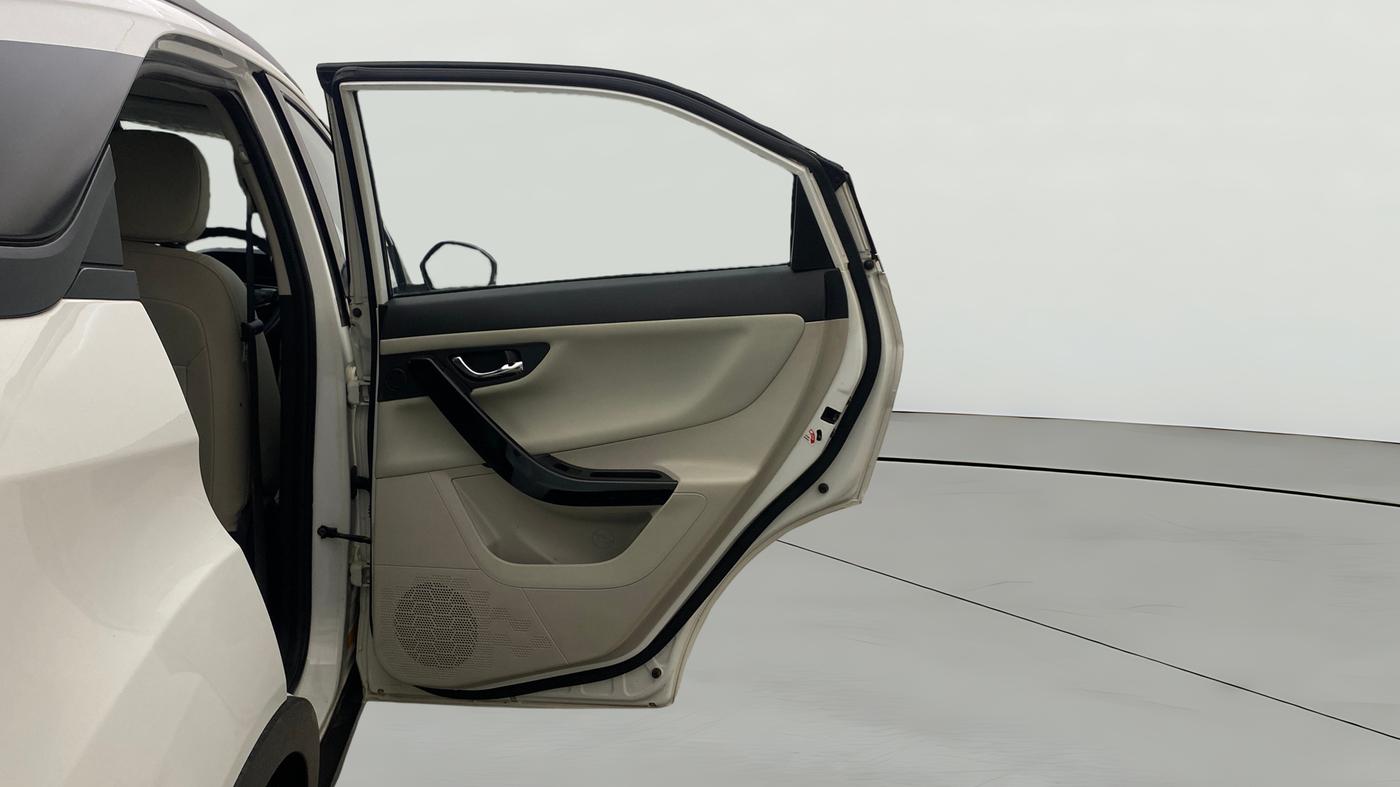 2023 Tata NEXON  XZ Plus LUXS Jet, Petrol, Manual, 40,370 km, RHS Rear Door