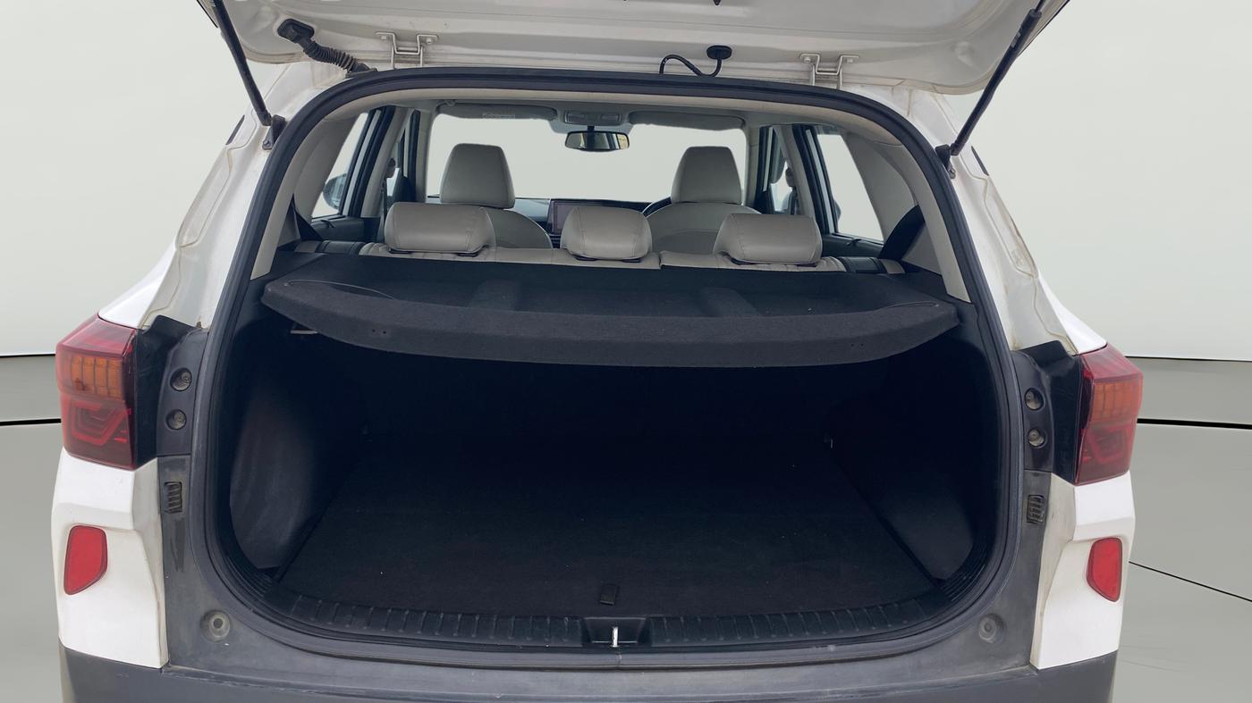 2020 KIA SELTOS HTX 1.5 PETROL, Petrol, Manual, 1,03,939 km, Boot Open Zoomed View