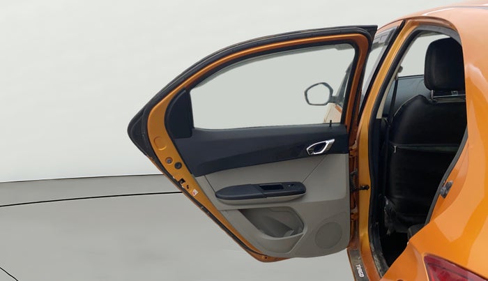 2017 Tata Tiago XZ PETROL, Petrol, Manual, 46,137 km, LHS Rear Door