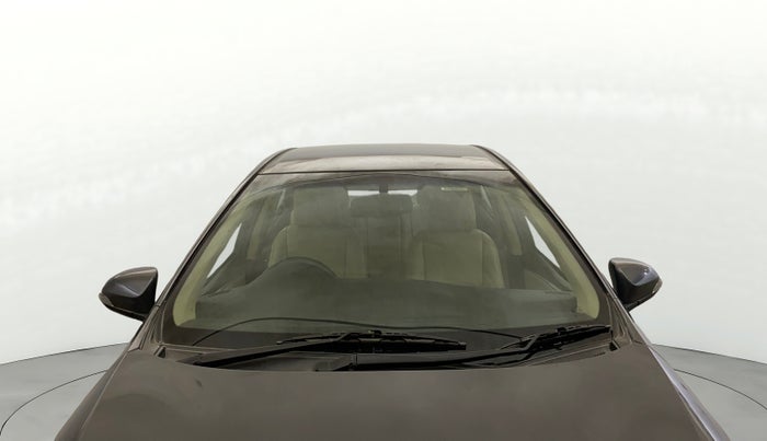 2016 Toyota Corolla Altis G PETROL, Petrol, Manual, 85,161 km, Front Windshield