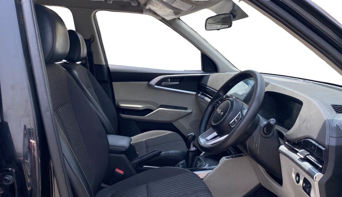 2022 KIA CARENS PRESTIGE PLUS 1.4 PETROL 7 STR, Petrol, Manual, 61,979 km, Right Side Front Door Cabin