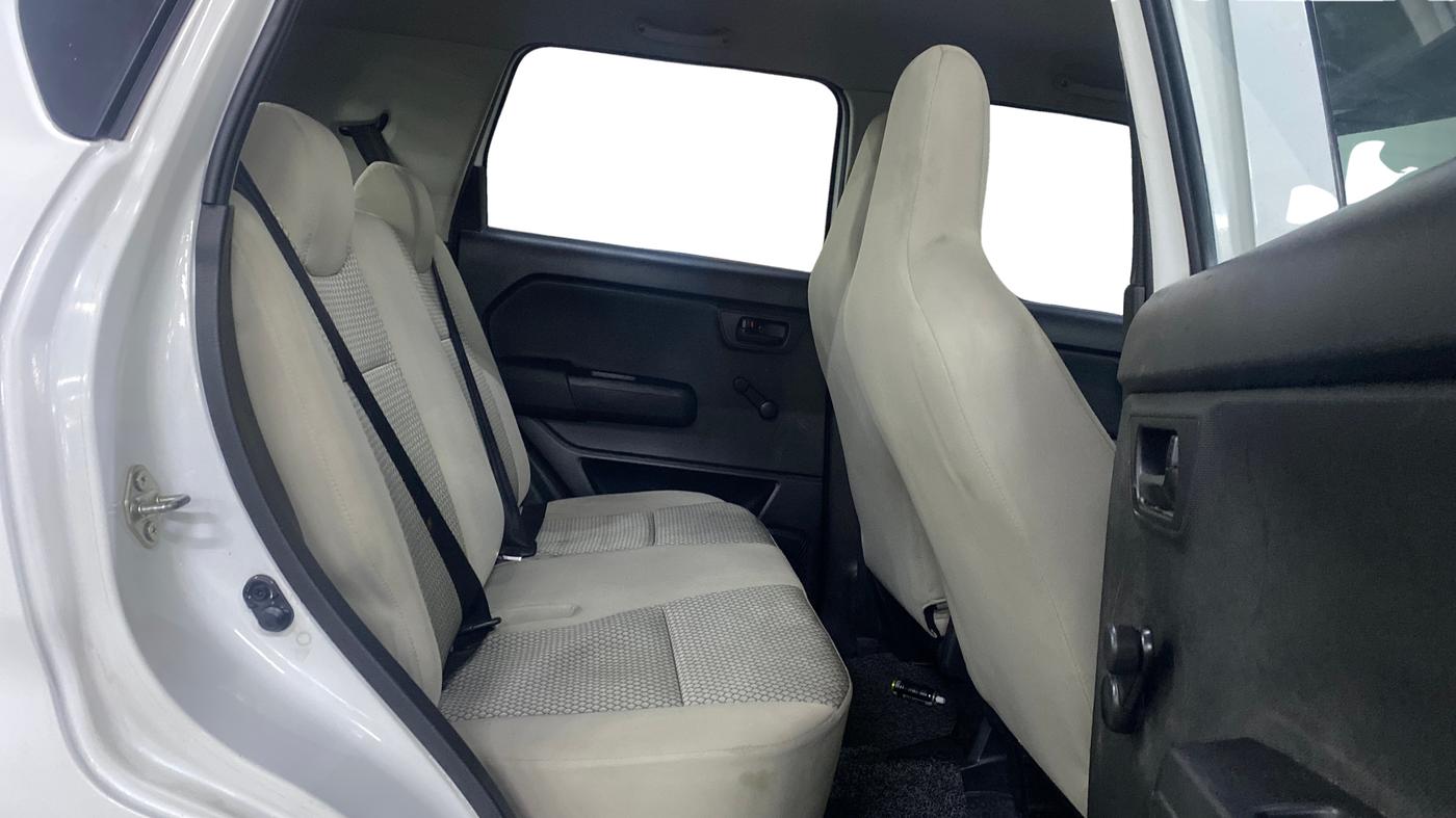 2023 Maruti New Wagon-R LXI CNG 1.0, CNG, Manual, 36,833 km, Right Side Rear Door Cabin