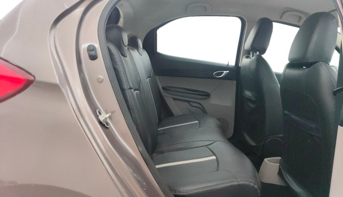 2018 Tata Tiago XZA PETROL, Petrol, Automatic, 60,673 km, Right Side Rear Door Cabin