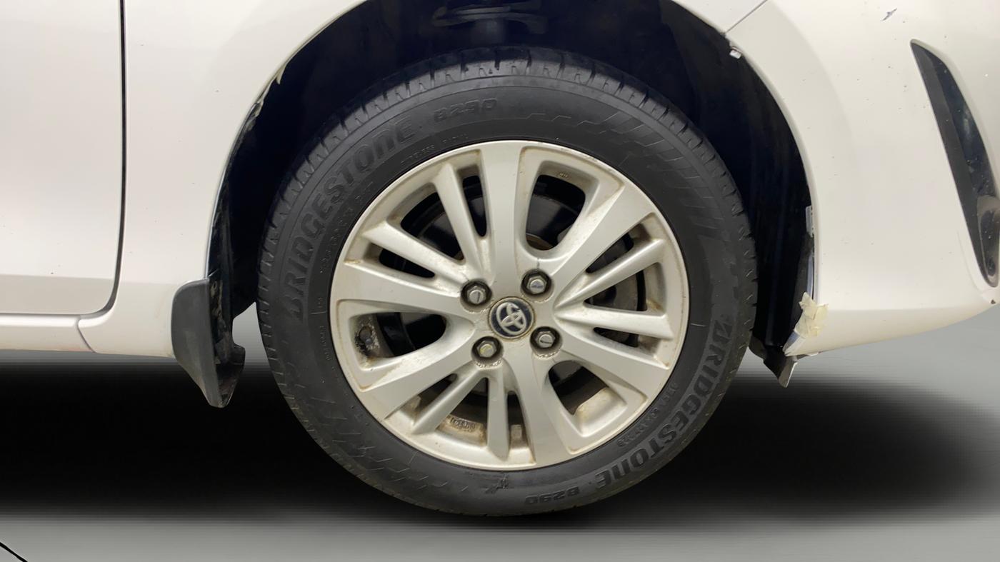 2018 Toyota YARIS VX CVT, Petrol, Automatic, 77,980 km, Right Front Wheel