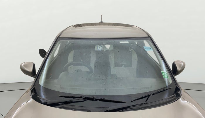 2018 Maruti Swift VXI, Petrol, Manual, 48,335 km, Front Windshield