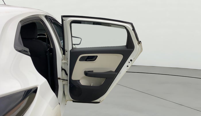 2021 Tata ALTROZ XT PETROL, Petrol, Manual, 24,596 km, RHS Rear Door