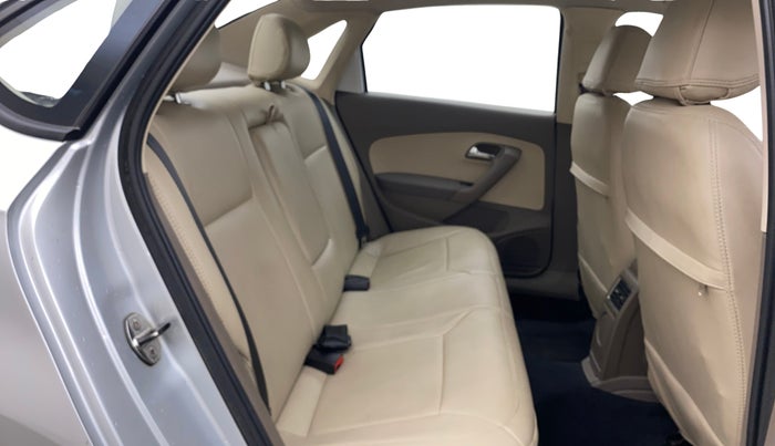 2014 Skoda Rapid 1.5 TDI CR ELEGANCE AT, Diesel, Automatic, 49,586 km, Right Side Rear Door Cabin