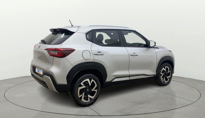 2022 Nissan MAGNITE XV TURBO CVT, Petrol, Automatic, 40,153 km, Right Back Diagonal