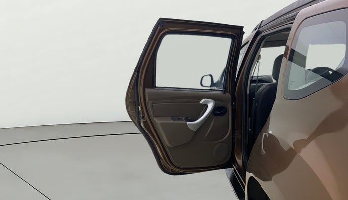 2018 Renault Duster RXE PETROL, Petrol, Manual, 77,522 km, LHS Rear Door