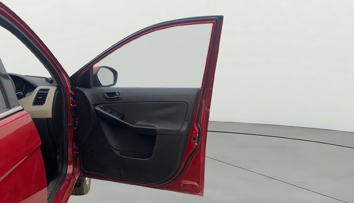 2016 Tata Zest XMS PETROL, Petrol, Manual, 82,099 km, RHS Front Door