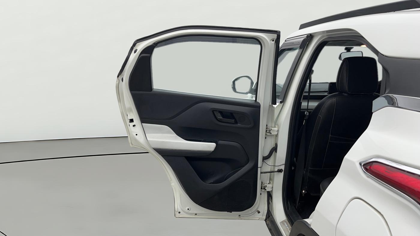 2023 Tata PUNCH ACCOMPLISHED MT, Petrol, Manual, 71,438 km, LHS Rear Door