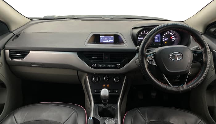 2018 Tata NEXON XM PETROL, Petrol, Manual, 71,164 km, Dashboard