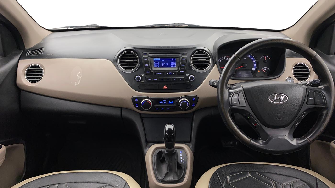 2015 Hyundai Xcent SX AT 1.2 (O), Petrol, Automatic, 79,338 km, Dashboard