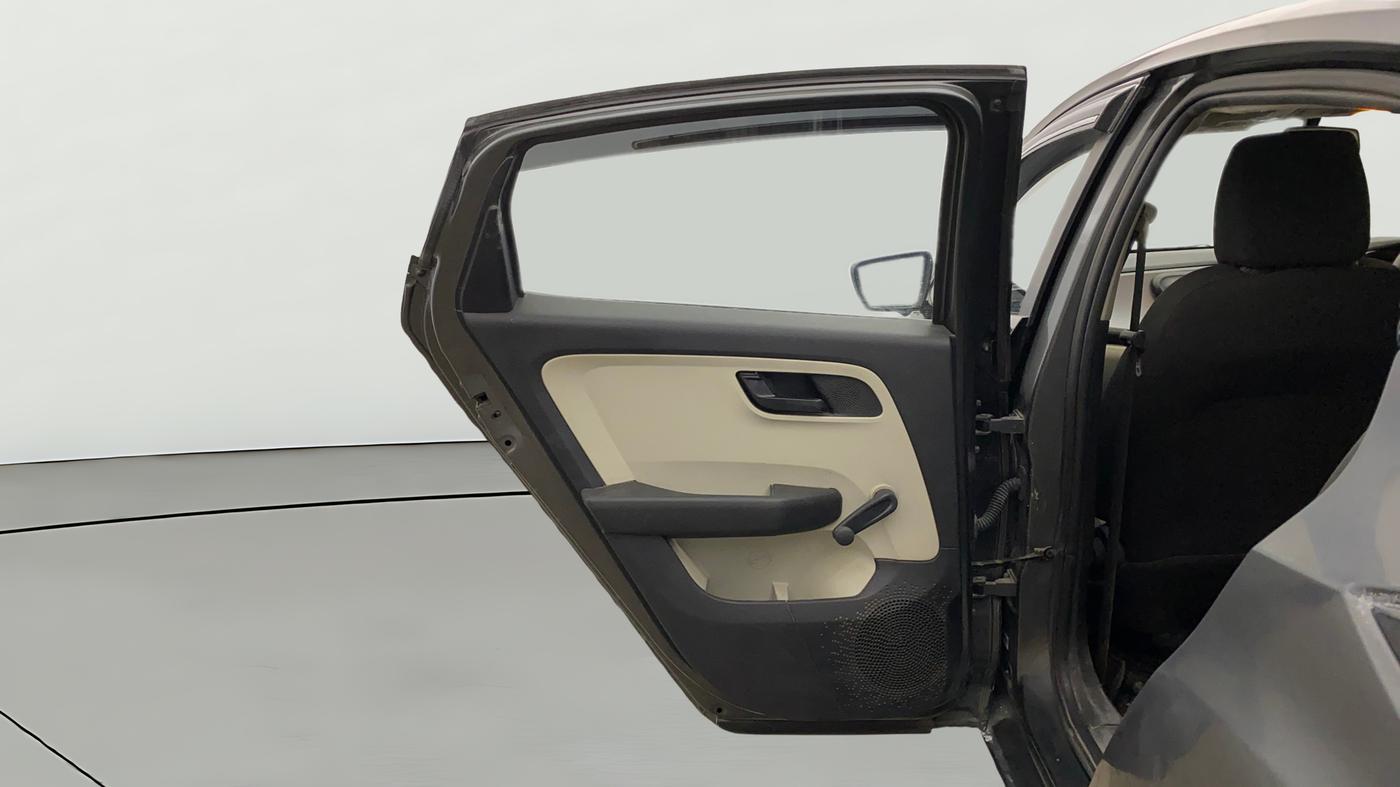 2023 Tata ALTROZ XE PETROL, Petrol, Manual, 34,057 km, LHS Rear Door