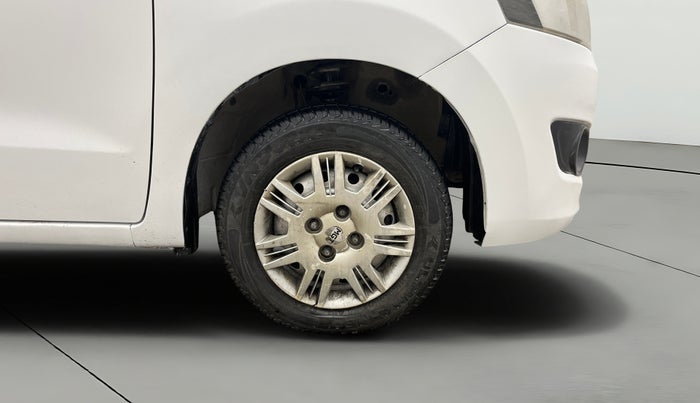 2015 Maruti Wagon R 1.0 LXI, Petrol, Manual, 67,803 km, Right Front Wheel