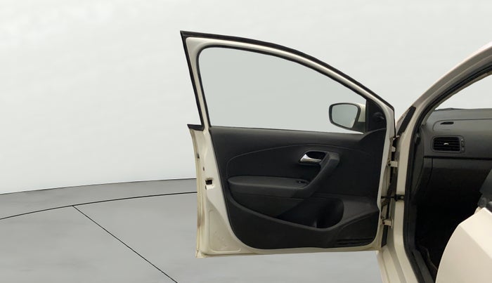 2015 Volkswagen Polo TRENDLINE 1.2L PETROL, Petrol, Manual, 42,601 km, LHS Front Door