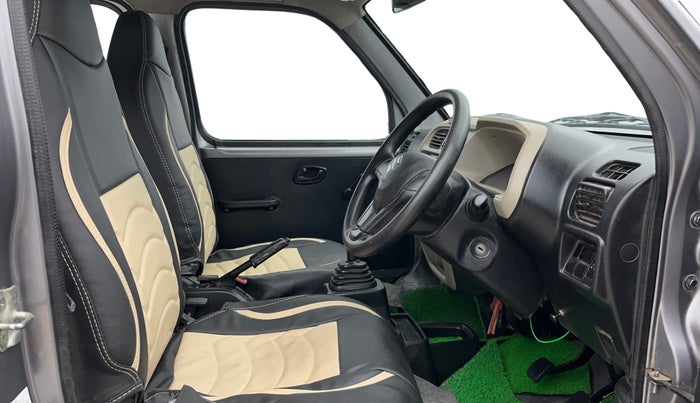 2023 Maruti Eeco 7 STR STD 1.2, CNG, Manual, 1,25,302 km, Right Side Front Door Cabin